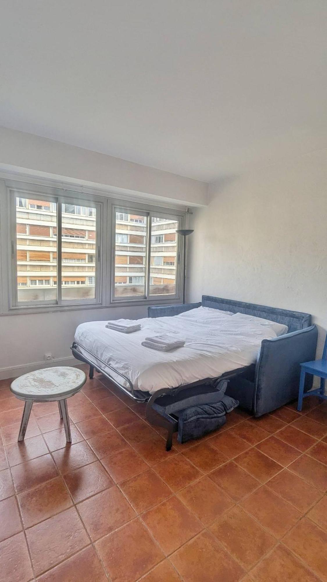 Apartment Esprit Vintage Avec Piscine, Proche Du Metro