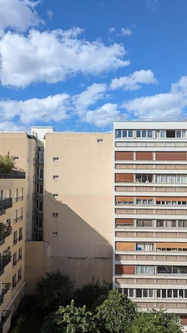 Apartment Esprit Vintage Avec Piscine, Proche Du Metro Paris